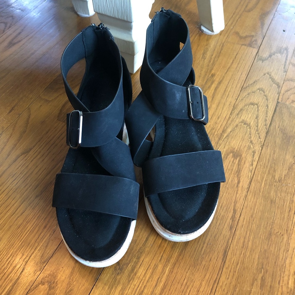 super cute wedges!